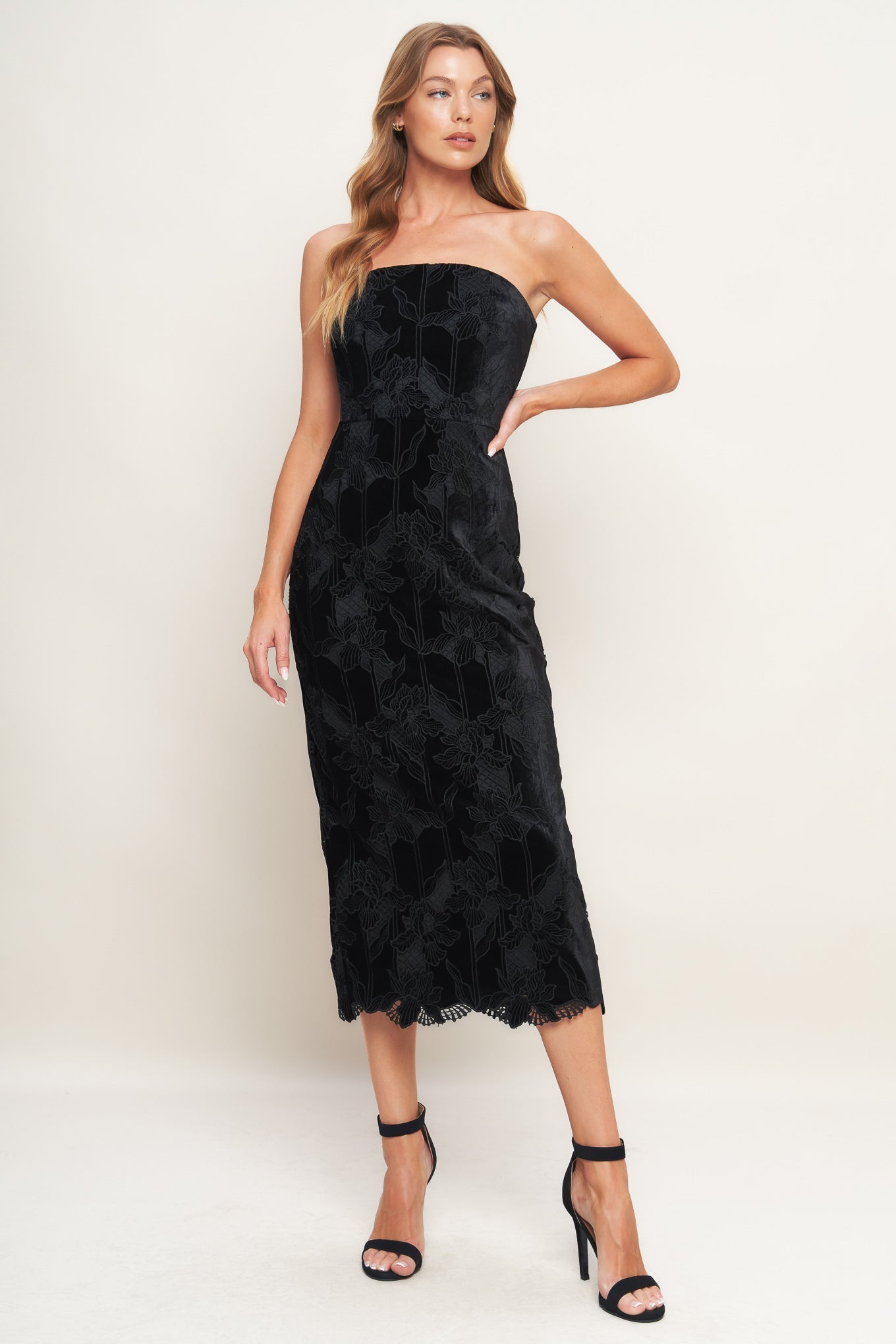 BLACK TEMPTATION WOVEN VELVET LACE MIDI DRESS Flying Tomato